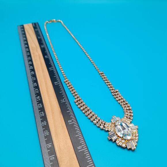 Vintage Clear Large Rhinestone Necklace, Gold Tone, 18 Inches - Picture 7 of 8